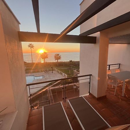 Sunrise Beach Front - Casares Del Mar Esterno foto