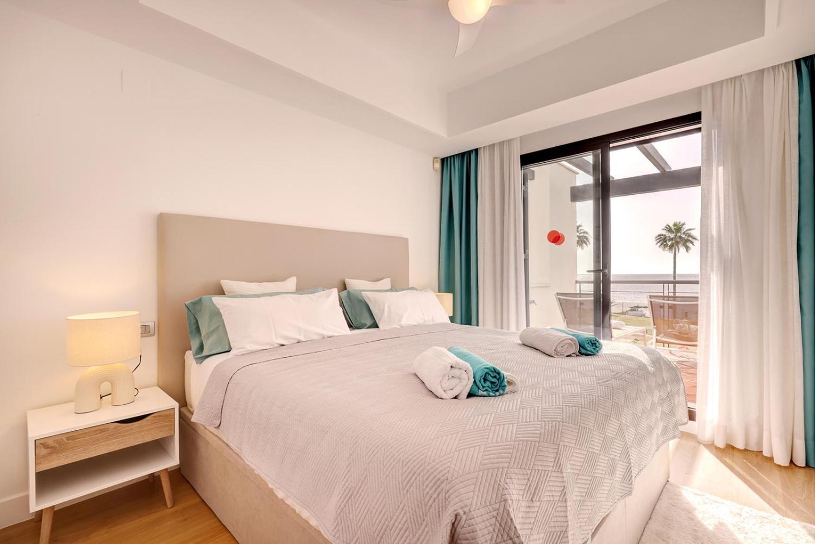 Sunrise Beach Front - Casares Del Mar Esterno foto