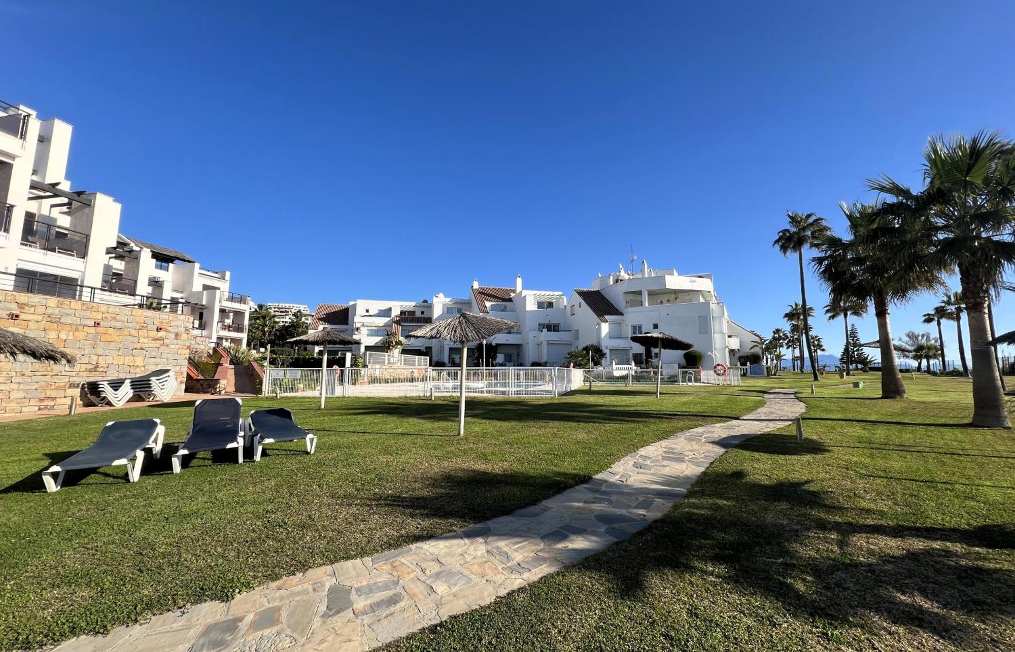 Sunrise Beach Front - Casares Del Mar Esterno foto