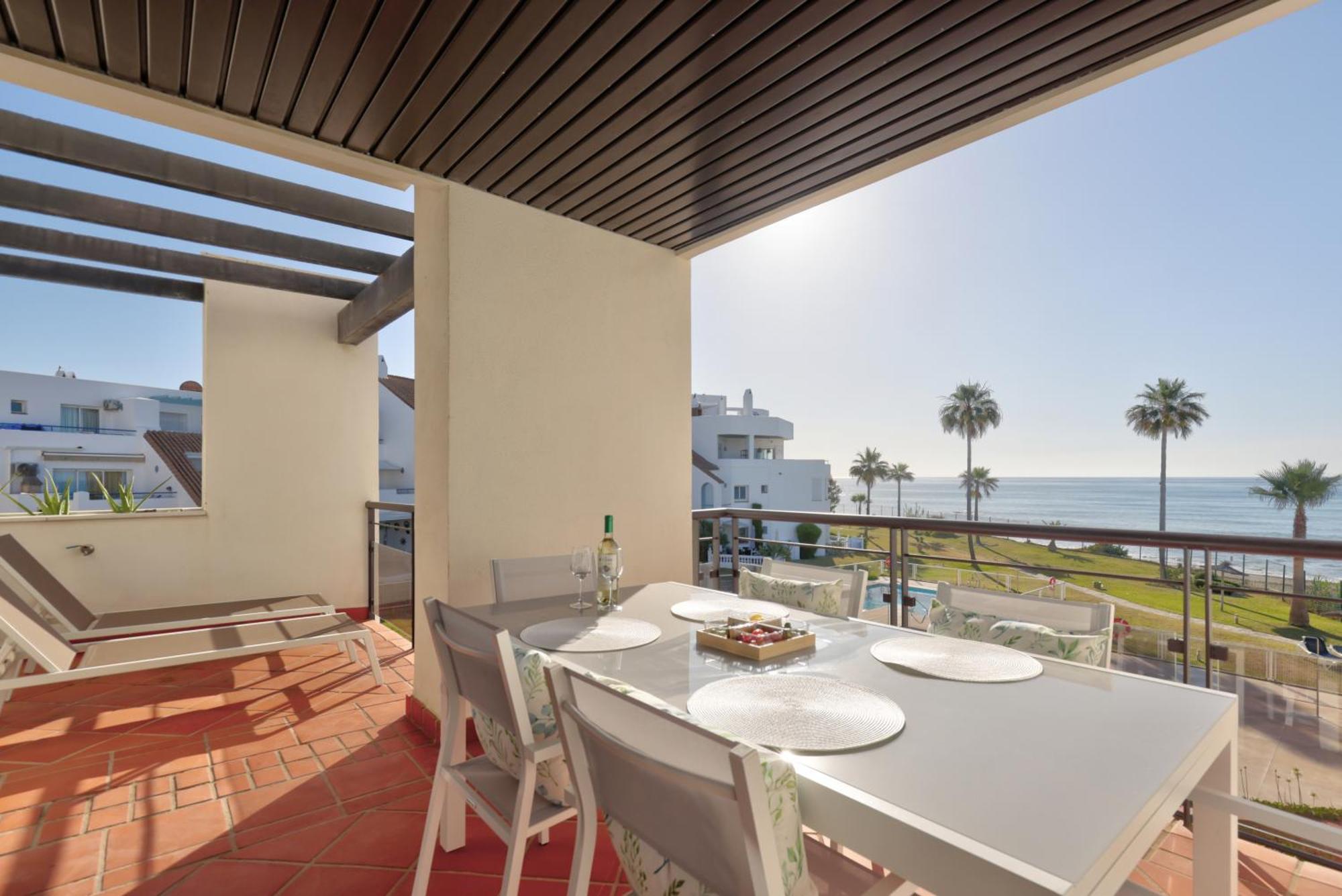 Sunrise Beach Front - Casares Del Mar Esterno foto